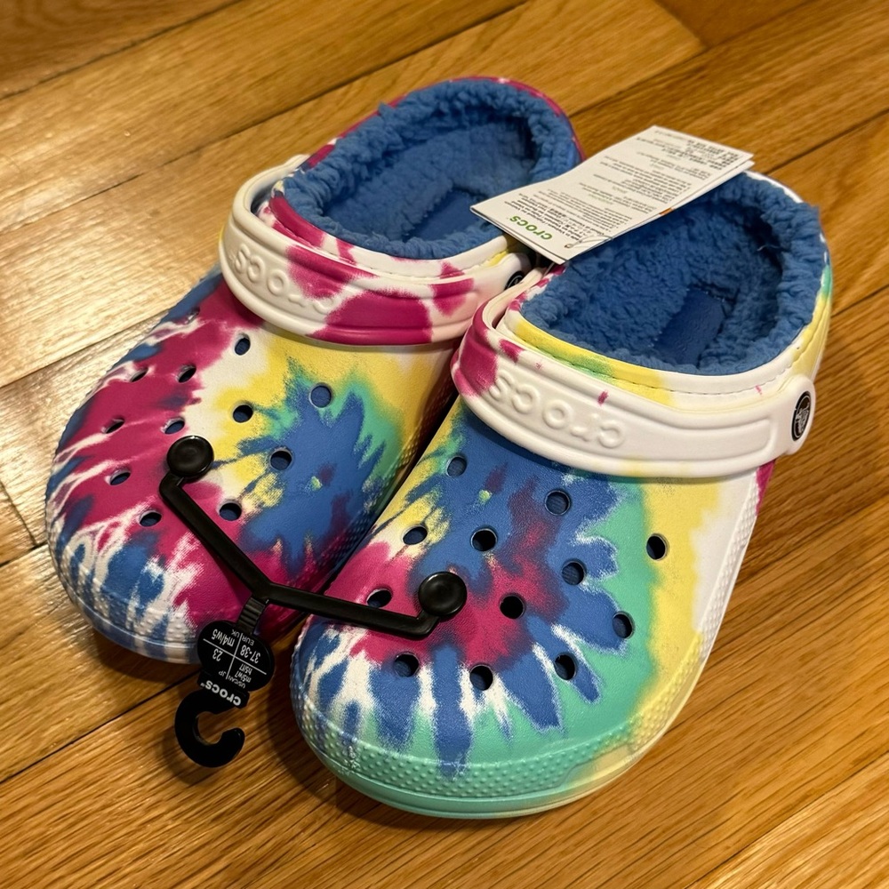 CROCS - Classic Lined Tie Dye, NWT!, women’s size 7
